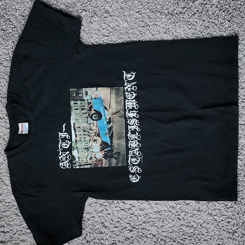 Supreme shirt